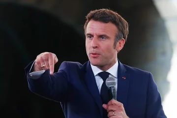 என் திட்டத்தையே போரிஸ் ஜான்சன் பாழாக்கிவிட்டார்: ஆத்திரத்தில் தாம் தூம் என குதிக்கும் மேக்ரான்