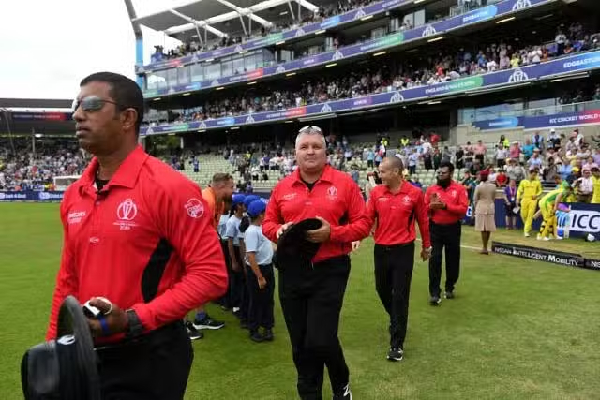 அனுபவம் மிக்க நபர் : இலங்கையருக்கு கிடைத்த வாய்ப்பு | Icc World Cup 2023 Match Officials Announced