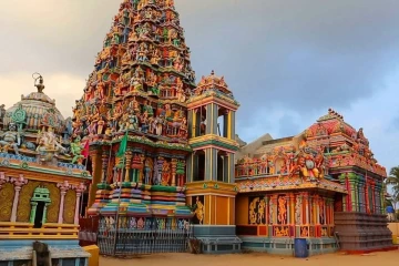 அம்மன் கோவிலில் மறந்தும் செய்யக்கூடாத 5 தவறுகள்.., என்னென்ன தெரியுமா?