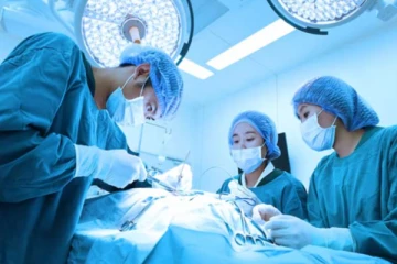 வயிறு வலிக்கு ஸ்கேன் எடுக்க சென்ற பெண்! ரிப்போர்ட்டை பார்த்து அதிர்ந்த மருத்துவர்