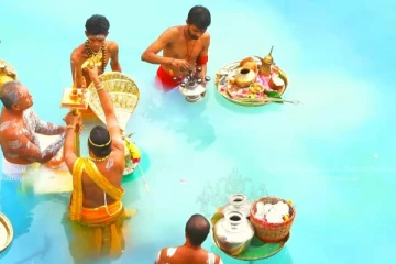 வெகு விமர்சையாக இடம்பெற்ற வரலாற்று சிறப்புமிக்க நல்லூர் கந்தசுவாமி ஆலய தீர்த்தோற்சவம் (Video)