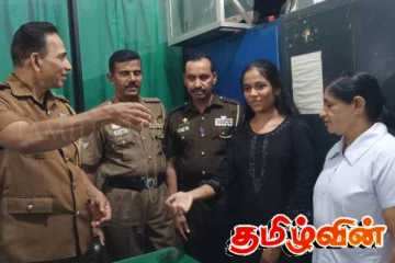 தங்க சங்கிலியை தொலைத்த பல்கலைக்கழக மாணவி: பொலிஸ் அதிகாரியின் நெகிழ்ச்சி செயல்