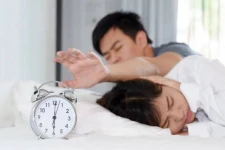 அதிக நேரம் தூங்குபவரா நீங்கள்? எளிதில் இந்த பாதிப்புக்கள் எல்லாம் வந்துவிடுமாம்!