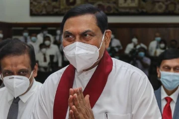 ஓடி ஒளியும் நிதியமைச்சர்  பசில் ராஜபக்ச!