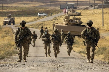 சிரியாவில் தீவிரவாத தாக்குதலில் 13 ராணுவ வீரர்களுக்கு நேர்ந்த கதி