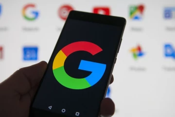 பிளே-ஸ்டோரில் உள்ள அனைத்து ஆப்களுக்கும் தடை: கூகுள் நிறுவனம் அதிரடி!