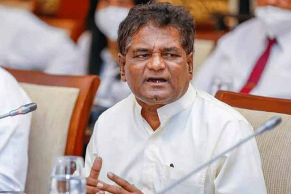 அரசதலைவரின் அதிகாரக்குறைப்பை அனுமதிக்க முடியாது! விமலவீர சீற்றம் | Reduction Powers Head Of State Cannot Be Allowed