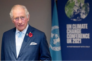 மன்னர் சார்லஸ் முதல் வெளிநாட்டு பயணம்: பிரதமர் லிஸ் ட்ரஸ் அழுத்தத்தால் விலக்கிக் கொள்ளப்பட்டதா?