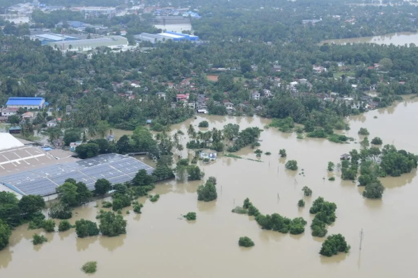 தலதா மாளிகை - அஸ்கிரிய பீடத்தில் இருந்து மக்களுக்கு மிகப்பெரிய உதவித்தொகை | Great Scholarship For People