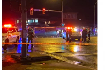 சிக்னலில் நின்றபோது சாலையோரம் விழுந்து கிடந்தவரைக் கண்ட கனேடியர்: பின்னர் தெரியவந்த அதிரவைக்கும் தகவல்கள்