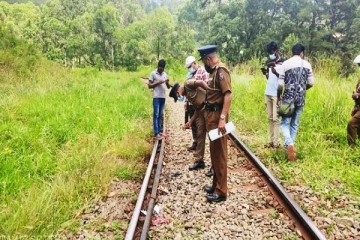 தொடருந்தில் மோதுண்டு 18 வயது யுவதி பலி