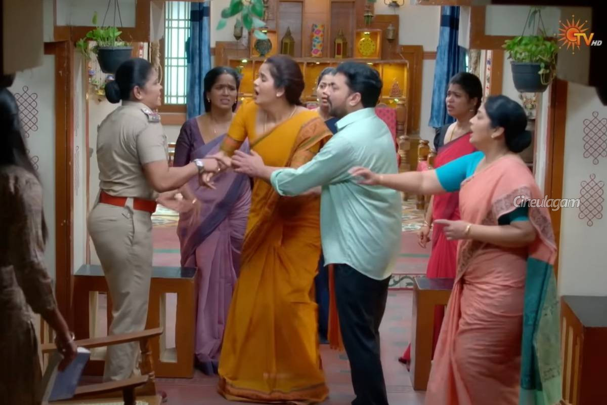 சன் டிவியின் கயல் சீரியலில் மாற்றப்பட்டுள்ள முக்கிய நடிகை... புதிய என்ட்ரி யார் பாருங்க... | Actress Change In Sun Tv Kayal Serial