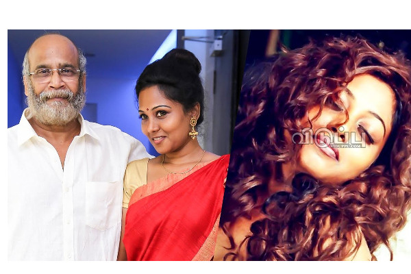 சில்க் ஸ்மிதா வீட்டில் ஒரு இரவை கழித்து மனைவியை பார்க்கவே கூச்சப்பட்ட இயக்குனர்!! உண்மையை கூறிய மனைவி | Jayadevi About Husband Velu Prabhakaran Silksmitha சில்க் ஸ்மிதா வீட்டில் ஒரு இரவை கழித்து மனைவியை பார்க்கவே கூச்சப்பட்ட இயக்குனர்!! உண்மையை கூறிய மனைவி | Jayadevi About Husband Velu Prabhakaran Silksmitha