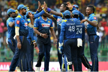 இலங்கை அணியின் முன்னணி வீரர் அவுஸ்திரேலியாவில் குடியேறத் திட்டம்