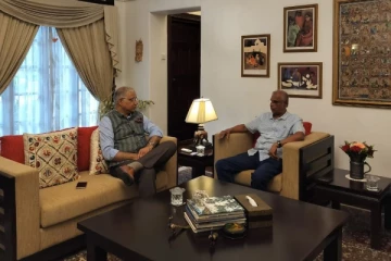 இந்திய தூதுவரை தனியாக சென்று சந்தித்த சுமந்திரன்