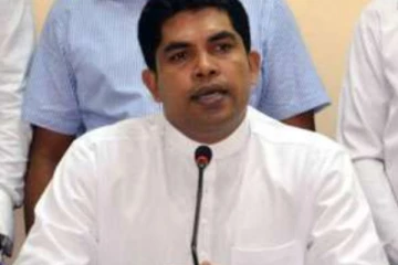 රැකියා බලාපොරොත්තුවෙන් සිටින අයට විශේෂ අවස්ථාවක්...