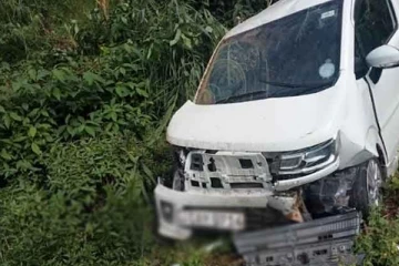 நுவரெலியா வீதியில் இடம் பெற்ற விபத்து