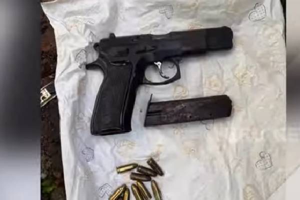 கெஹல்பத்ர பத்மே விற்ற கைத்துப்பாக்கி.. புலனாய்வாளர்களிடம் சிக்கிய வர்த்தகர் | The Pistol Sold By Kelpathara Padme