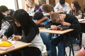 கணித பாடத்தில் இடர்படும் ஒன்றாரியோ மாணவர்கள்!