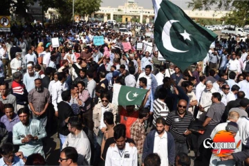 දැවැන්ත විරෝධතාවක් දෙදෙනෙක් මරුට 22ක් තුවාල