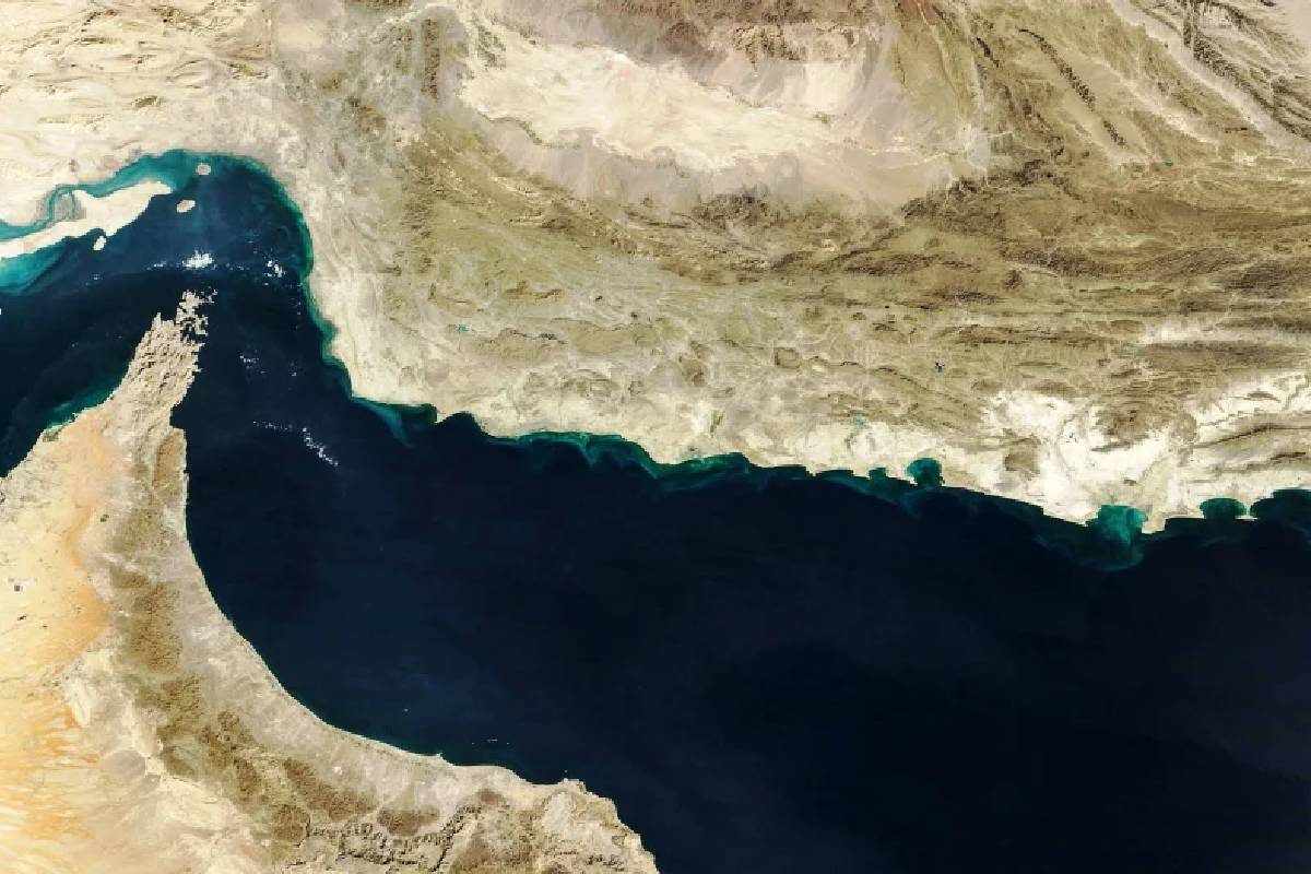 எதிரிகளுக்காக ஹோர்முஸை திறக்க மாட்டோம்! ஈரான் திட்டவட்டம் | Iran Vows To Not Open Strait Of Hormuz