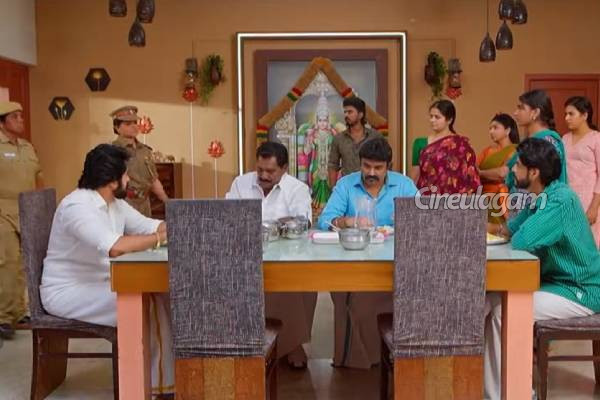 ஜனனியை தொடர்ந்து பார்கவிக்கு குணசேகரன் வைத்த செக், வீட்டிற்கு வந்த போலீஸ்..எதிர்நீச்சல் தொடர்கிறது பரபரப்பு புரொமோ | Ethirneechal Thodargiradhu Serial Promo 17 Nov ஜனனியை தொடர்ந்து பார்கவிக்கு குணசேகரன் வைத்த செக், வீட்டிற்கு வந்த போலீஸ்..எதிர்நீச்சல் தொடர்கிறது பரபரப்பு புரொமோ | Ethirneechal Thodargiradhu Serial Promo 17 Nov