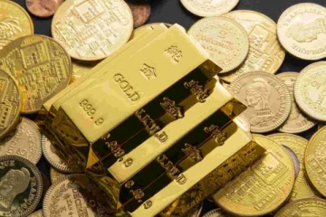 இலங்கை கடலில் தங்கத்துடன் சிக்கிய படகு