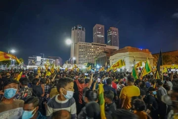 காலிமுகத்திடல் போராட்டம் : உலக அமைதி போராட்டங்களின் ஒரு வடிவமே!