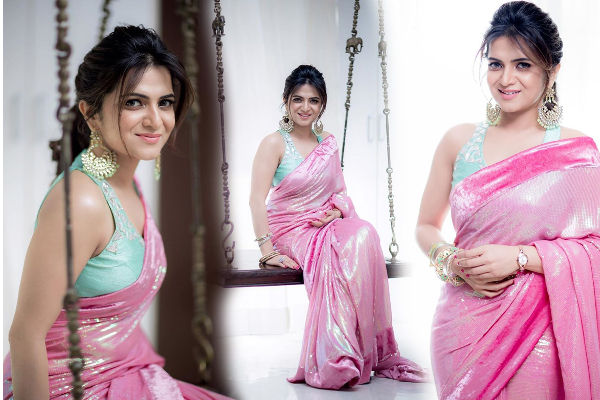 விவாகரத்தாகி 6 வருடங்களுக்கு பின் இரண்டாம் திருமணம்!! தொகுப்பாளினி டிடி திடீர் முடிவு.. | Dd Dhivyadharshini Second Marriage Rumour News விவாகரத்தாகி 6 வருடங்களுக்கு பின் இரண்டாம் திருமணம்!! தொகுப்பாளினி டிடி திடீர் முடிவு.. | Dd Dhivyadharshini Second Marriage Rumour News