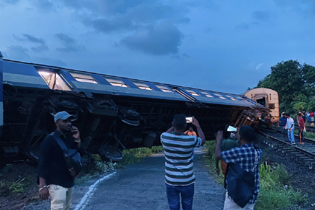 ரயில் கடவையின் ஆணிகளை அகற்றியவருக்கு நீதிமன்றம் பிறப்பித்த உத்தரவு | Court Order For Man Who Removed Railway Bolts