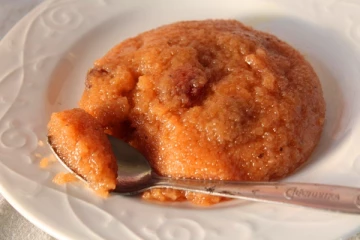 தித்திக்கும் சுவையில் கோதுமை ரவா கேசரி செய்வது எப்படி?