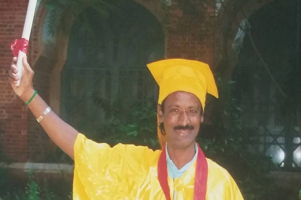 விஜய் சார் என் மனைவி உயிரை காப்பாத்துங்க! முதல்வரிடம் கெஞ்சி கேட்ட நடிகர் முத்துக்காளை | Muthukalai Wife Brain Hemorrhage Ask Cm Vijay Help