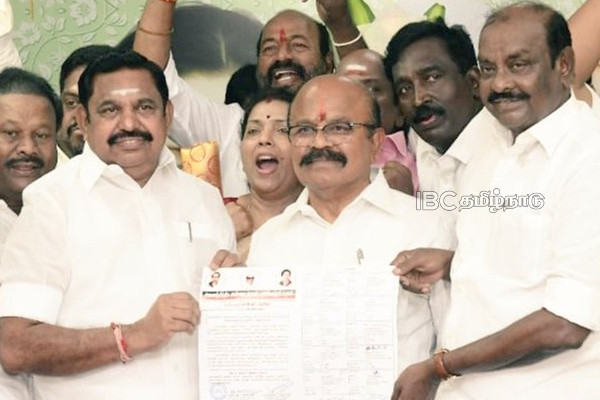 AIADMK district secretaries meeting on 7th April AIADMK district secretaries meeting on 7th April