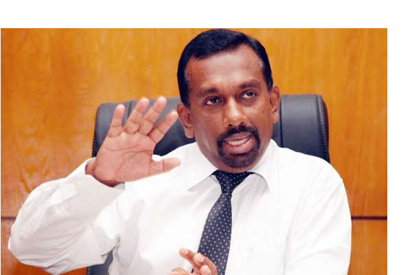 ஆளும் கட்சி உறுப்பினர் கூட்டத்தில் வாய்த்தர்க்கம்: நாடாளுமன்ற உறுப்பினர் மருத்துவமனையில்! | Discussion With Mahindananda Fight With Member