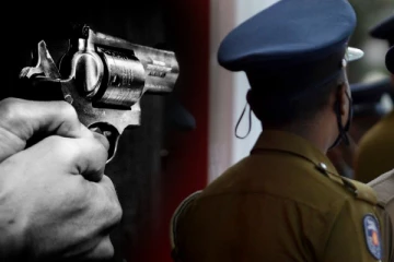 நீதிமன்ற வளாகத்துக்கு அருகில் நடந்த விபரீதம்