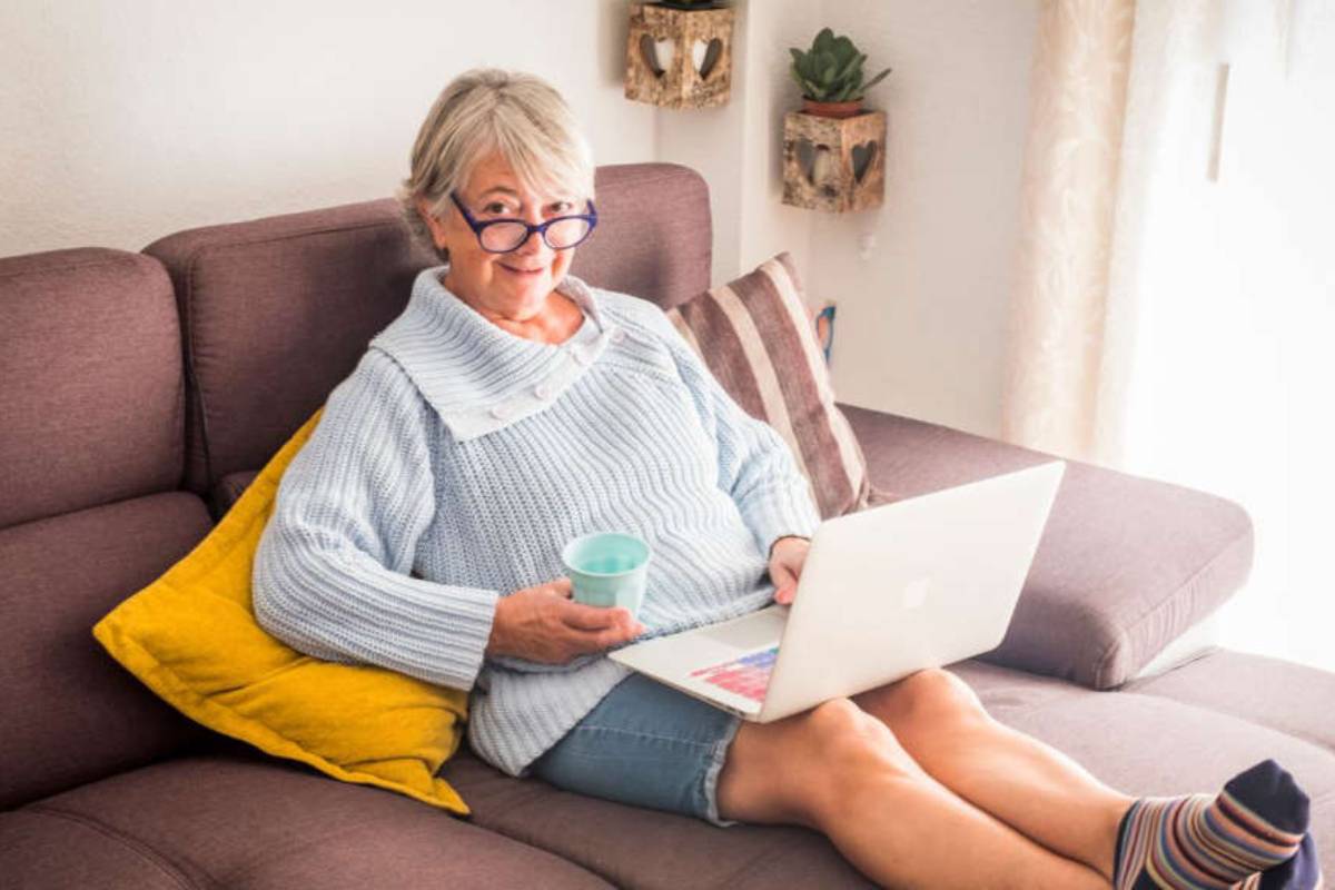 வீடுகள் தட்டுப்பாடு... பெரிய வீடுகளில் வாழும் முதியவர்கள்: தலையிட முடிவு செய்துள்ள அரசு | Swiss Govt Plans To Move Baby Boomers From Home