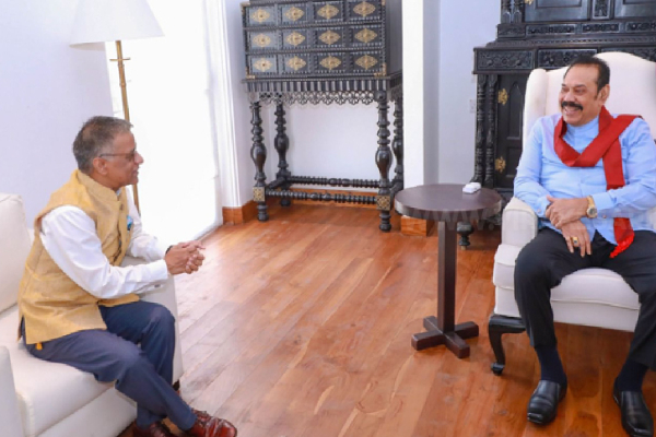 மஹிந்தவை சந்தித்த இந்திய உயர்ஸ்தானிகர்! | Indian High Commissioner Met Mahinda