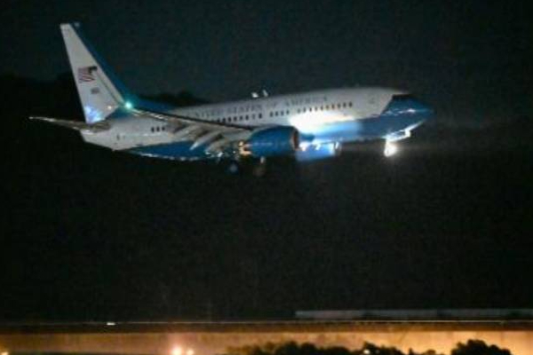 இணையதளத்தில் அதிகம் பேரால் கண்காணிக்கப்பட்ட விமானம்! | The Most Watched Flight On Website Nancy Taiwan