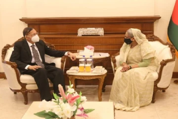 பங்களாதேஷ் பிரதமரை சந்தித்த இலங்கை வெளிவிவகார அமைச்சர் ஜீ.எல்.பீரிஸ்