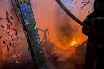 உக்ரைனின் முக்கிய நகரங்களின் மீது தொடர் தாக்குதல் நடத்திய ரஷ்யா: 10க்கும் மேற்பட்ட இடங்களில் குண்டு வெடிப்பு