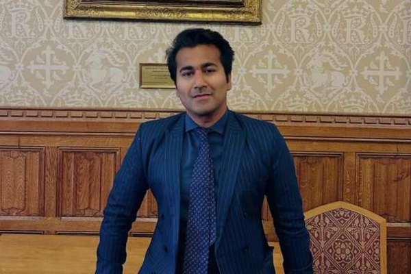 ஒரு மணி நேரத்திற்கு ரூ.18,000 சம்பாதிக்கும் இந்திய இளைஞர் - என்ன வேலை தெரியுமா? | Man Earns Rs 18000 Per Hour By Train Ai Models