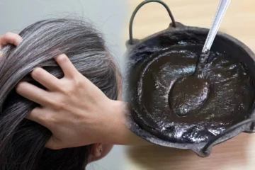 நரைமுடியை இயற்கையாக கருப்பாக்க உதவும் டை.., எப்படி பயன்படுத்துவது?