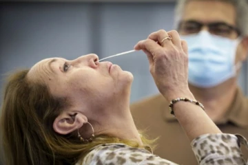 பணியிடங்களிலேயே கொரோனா சோதனை! சலுகையை பயன்படுத்திக்கொள்ள பிரித்தானிய மக்களுக்கு அரசு வலியுறுத்தல்