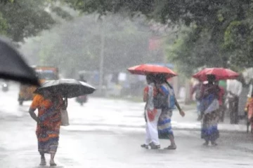 ஒரே நேரத்தில் இரு காற்றழுத்த தாழ்வுப்பகுதி - வானிலை ஆய்வு மையம்