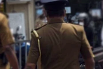 15 හැවිරිදි දැරියක්ව මුදලට අලෙවි කළ භයානක පුවත