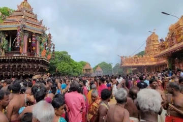 பிரபல கோயில் திருவிழாக்களில் கைவரிசை ; யாழில் சிக்கிய இந்திய, இலங்கை பெண்கள் குழு