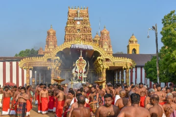 யாழ் நல்லூர் கந்தசுவாமி ஆலயத்தில் மிகச்சிறப்பாக இடம்பெற்ற சோபகிருது வருஷப்பிறப்பு!