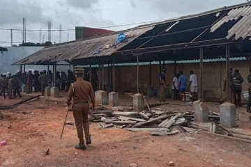 ලංකාවම ආයෙත් තිගැස්සූ මහර බන්ධනාගාරයේ රෑ පුරා සිදුවූ දේ සම්පූර්ණ විස්තරය මෙන්න