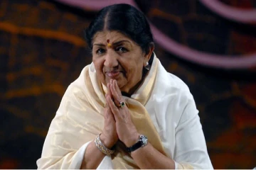 யார் இந்த லதா மங்கேஷ்கர் சற்று விரிவாக பார்க்கலாம்..