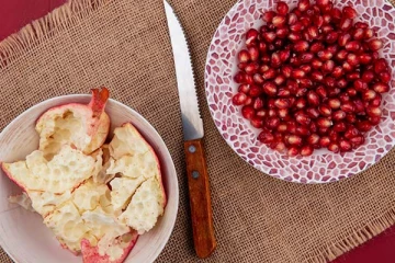 வேண்டாம் என தூக்கி ஏறியும் மாதுளை தோலில் இவ்வளவு நன்மைகள் உள்ளதா? இவ்வளவு நாள் இது தெரியாம போச்சே!!!